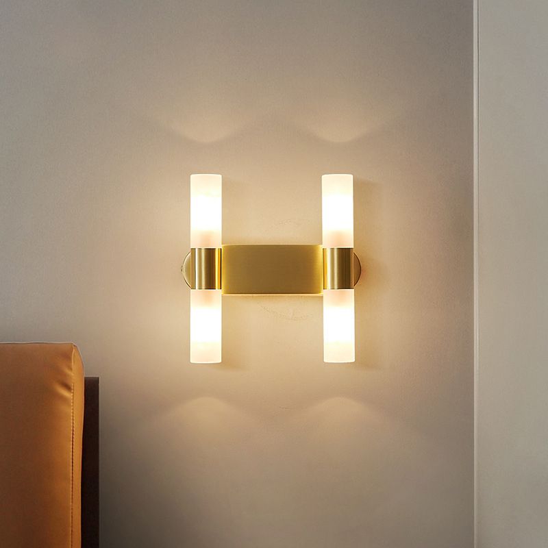 Nowoczesna cylindryczna metalowa lampa ścienna LED Arisha, złota 18
