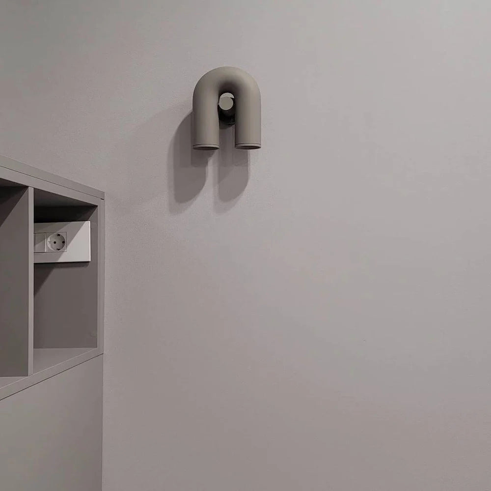 Nowoczesna Lampa Ścienna LED w Kształcie Łuku