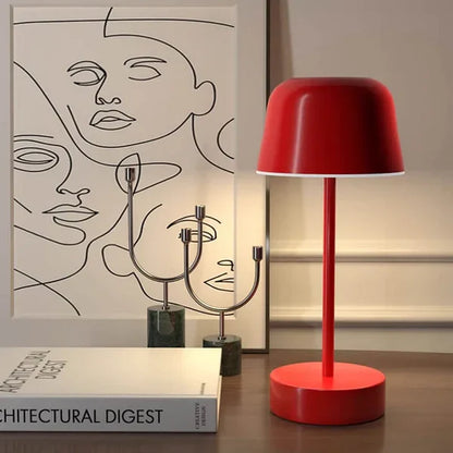 Kolorowa lampka stołowa LED – nowoczesny design, ładowanie USB, idealna na biurko