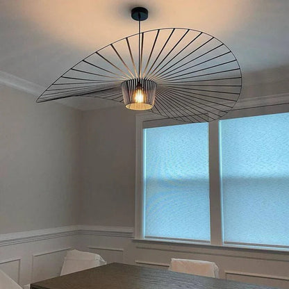 Nowoczesna lampa wisząca żyrandol – rzeźbiarska forma w spiralnym kształcie