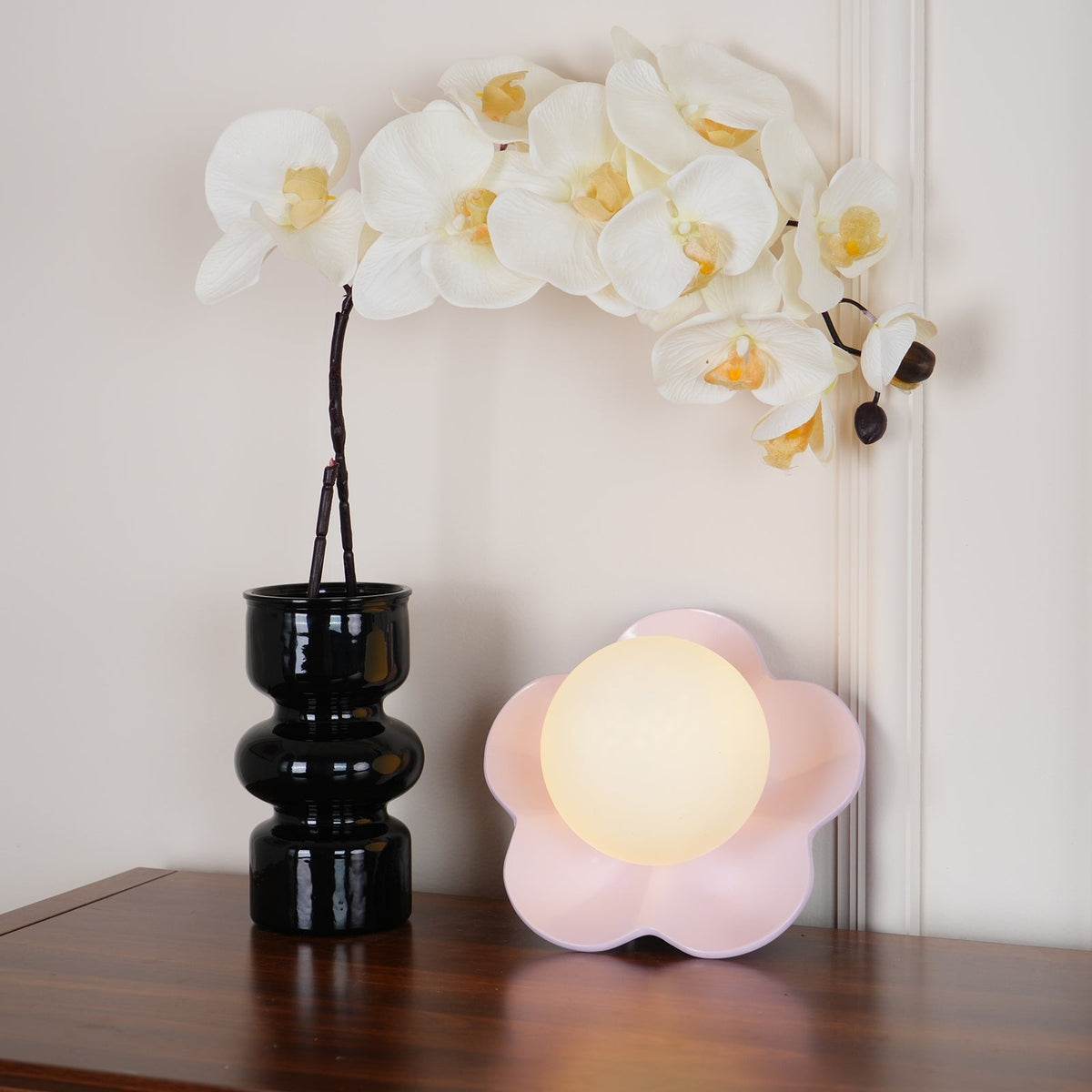Arcore Zabawna lampa ścienna z żywicy 70