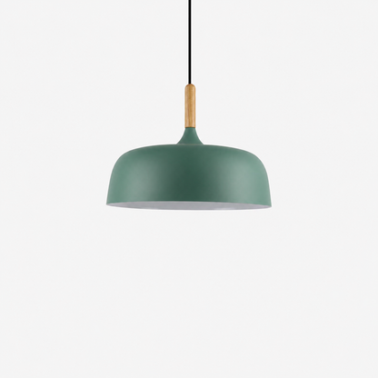 Nowoczesna metalowa lampa wisząca z drewnianym akcentem – minimalistyczny styl skandynawski
