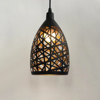 Nowoczesna lampa wisząca LED – metalowy klosz z dekoracyjnym wzorem