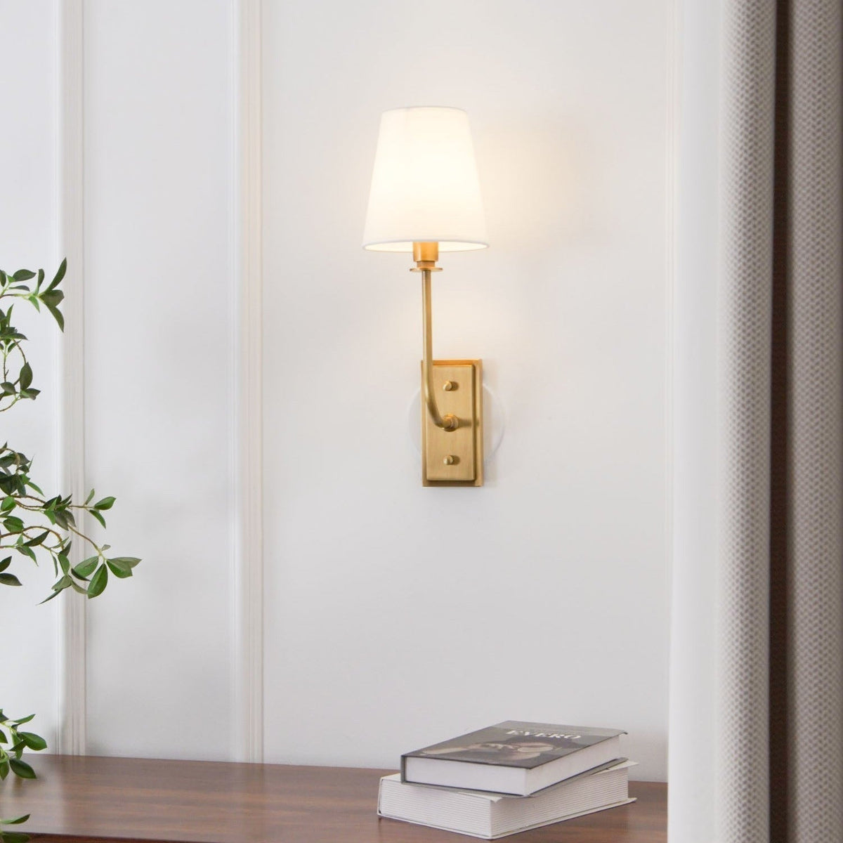 Lampa ścienna Esther z tkaninowym kloszem 11