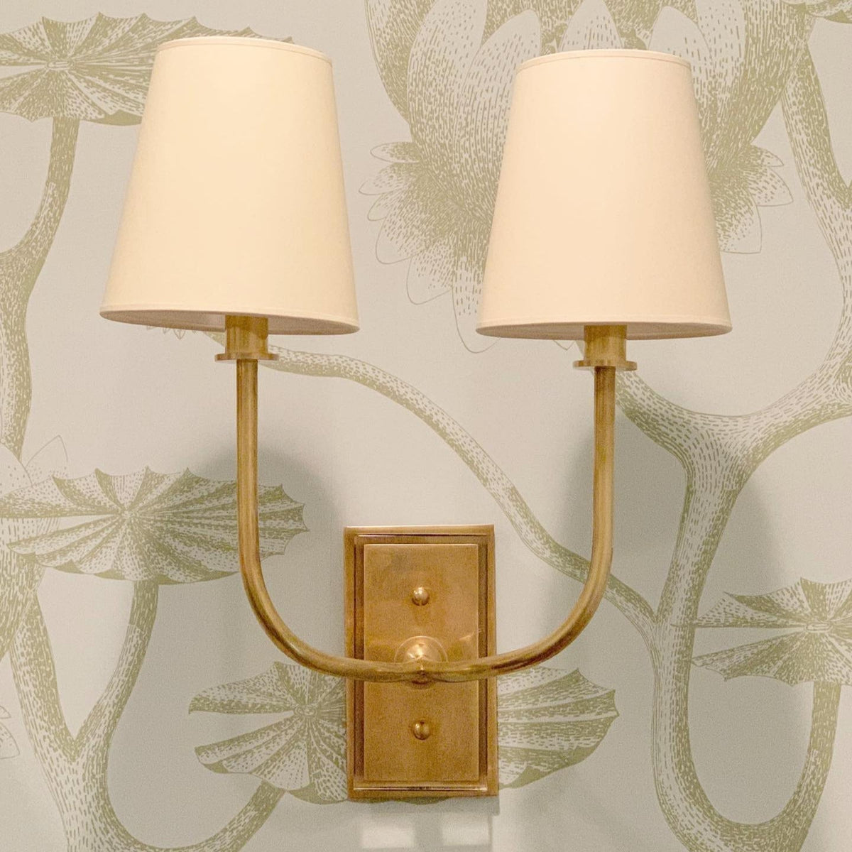Lampa ścienna Esther z tkaninowym kloszem 2