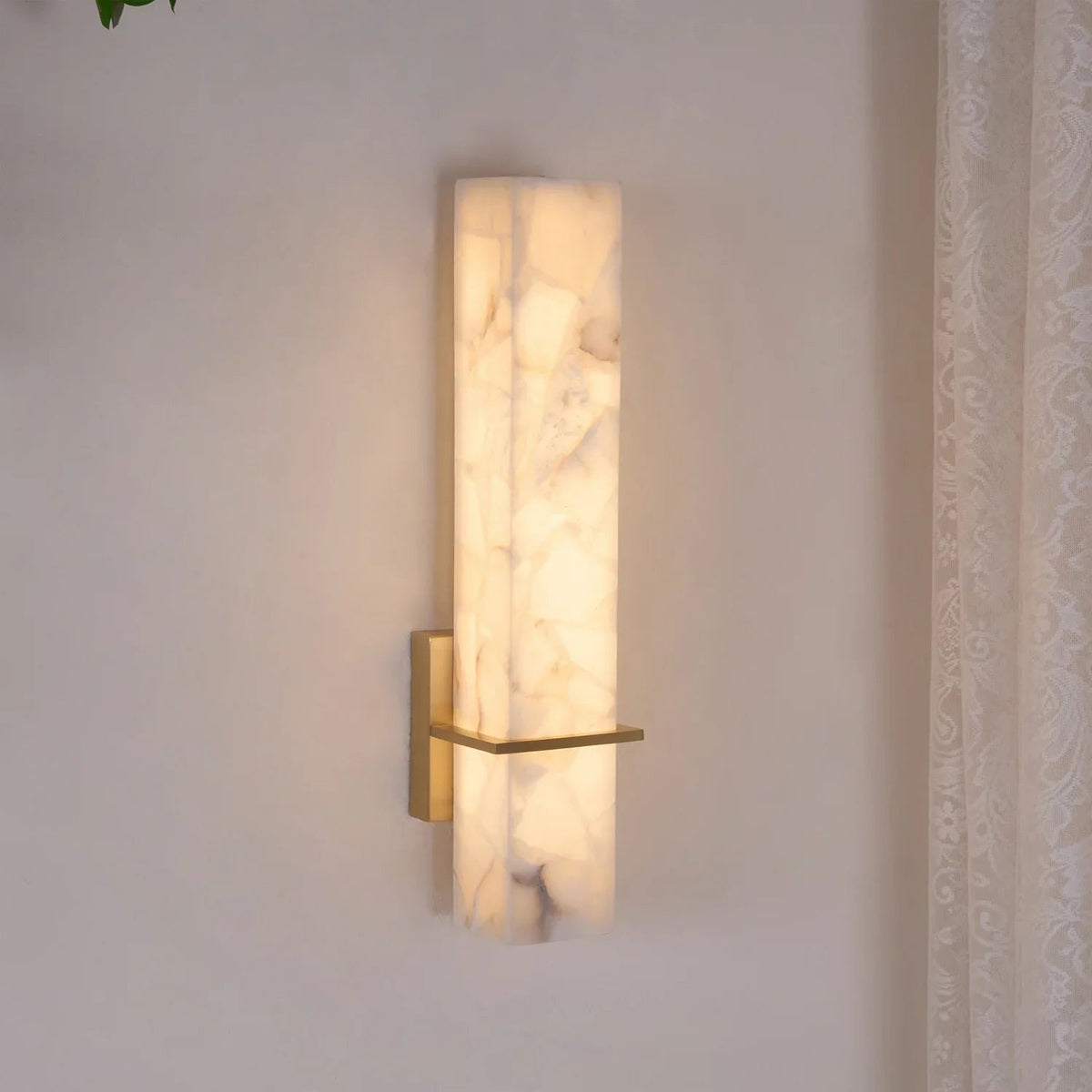 Lampa ścienna Ritta biały alabaster mosiądz nowoczesna prostopadłościenna 23