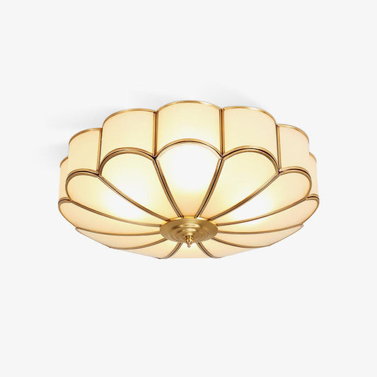 Lampa sufitowa Ulira w kształcie kwiatu, matowe szkło, mosiądz 1