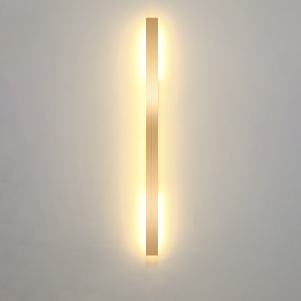 Liniowa lampa ścienna Azin, czarna/złota, do salonu 13