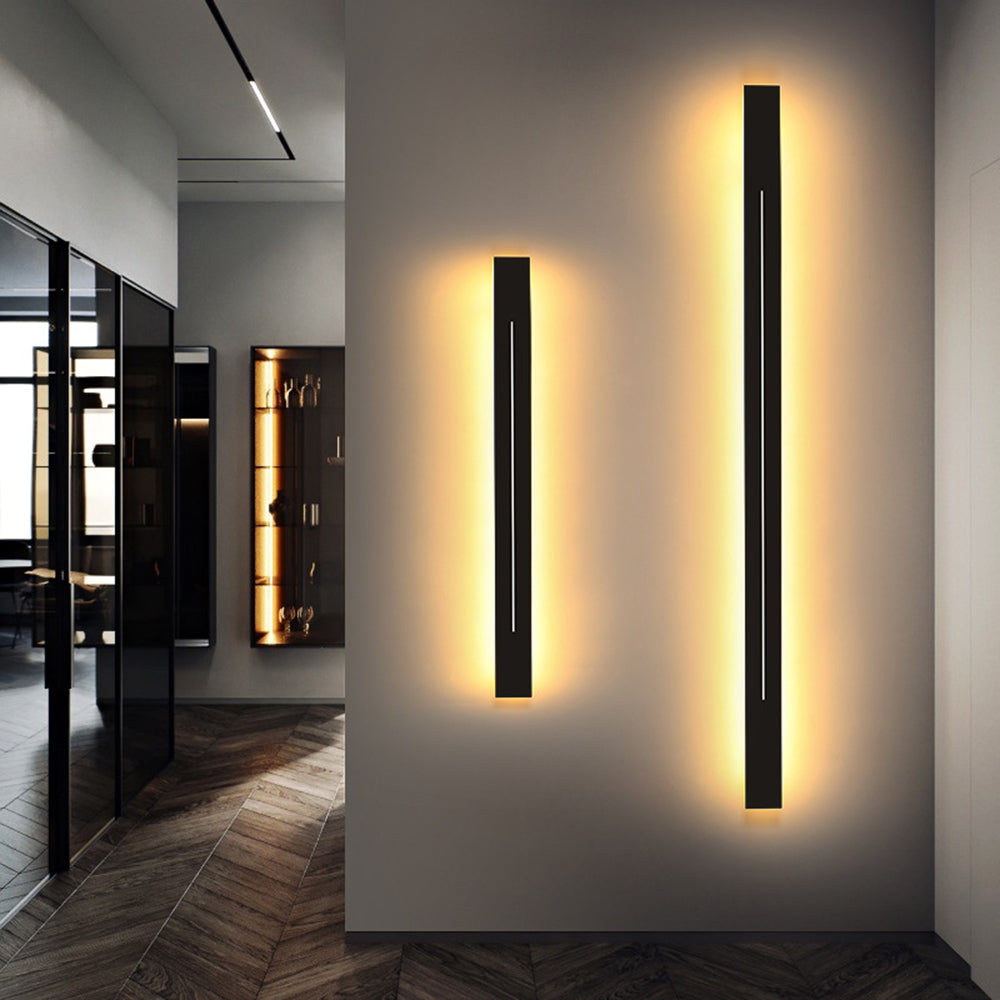 Liniowa lampa ścienna Azin, czarna/złota, do salonu 6