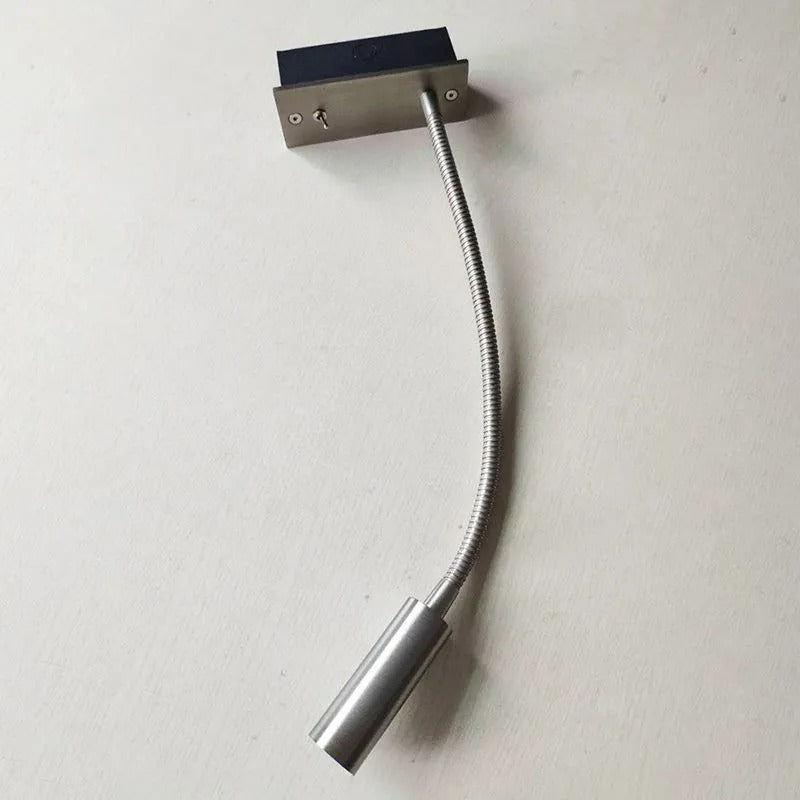 Minimalistyczna lampa ścienna Uvan z regulowanym punktem świetlnym do czytania 5