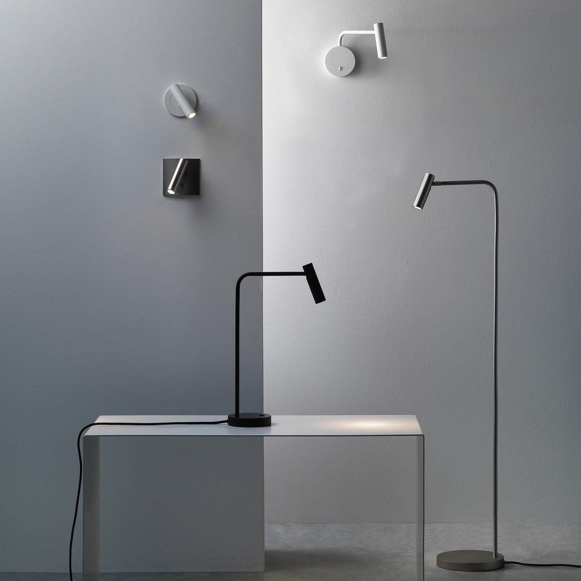 Minimalistyczna lampa ścienna do czytania Hayley 8
