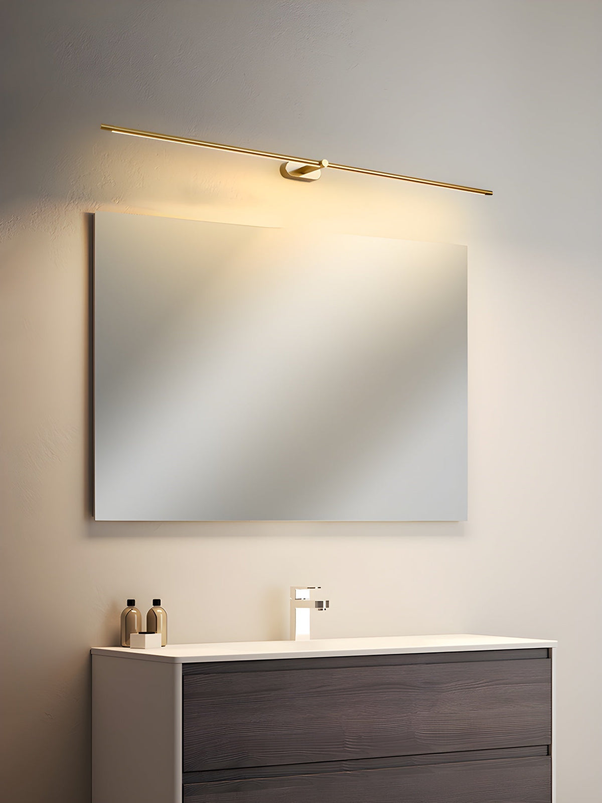 Minimalistyczna liniowa lampa ścienna Flano z akumulatorem 12