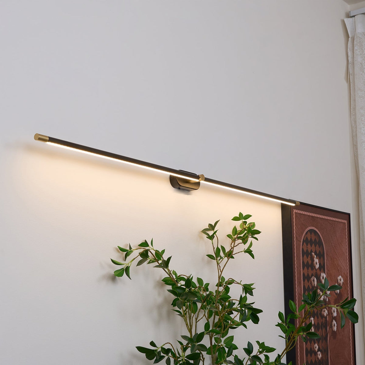 Minimalistyczna liniowa lampa ścienna Flano z akumulatorem 48
