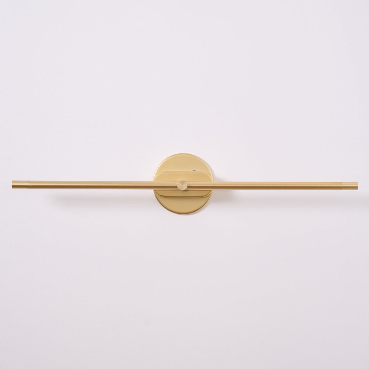 Minimalistyczna liniowa lampa ścienna Flano z akumulatorem 51