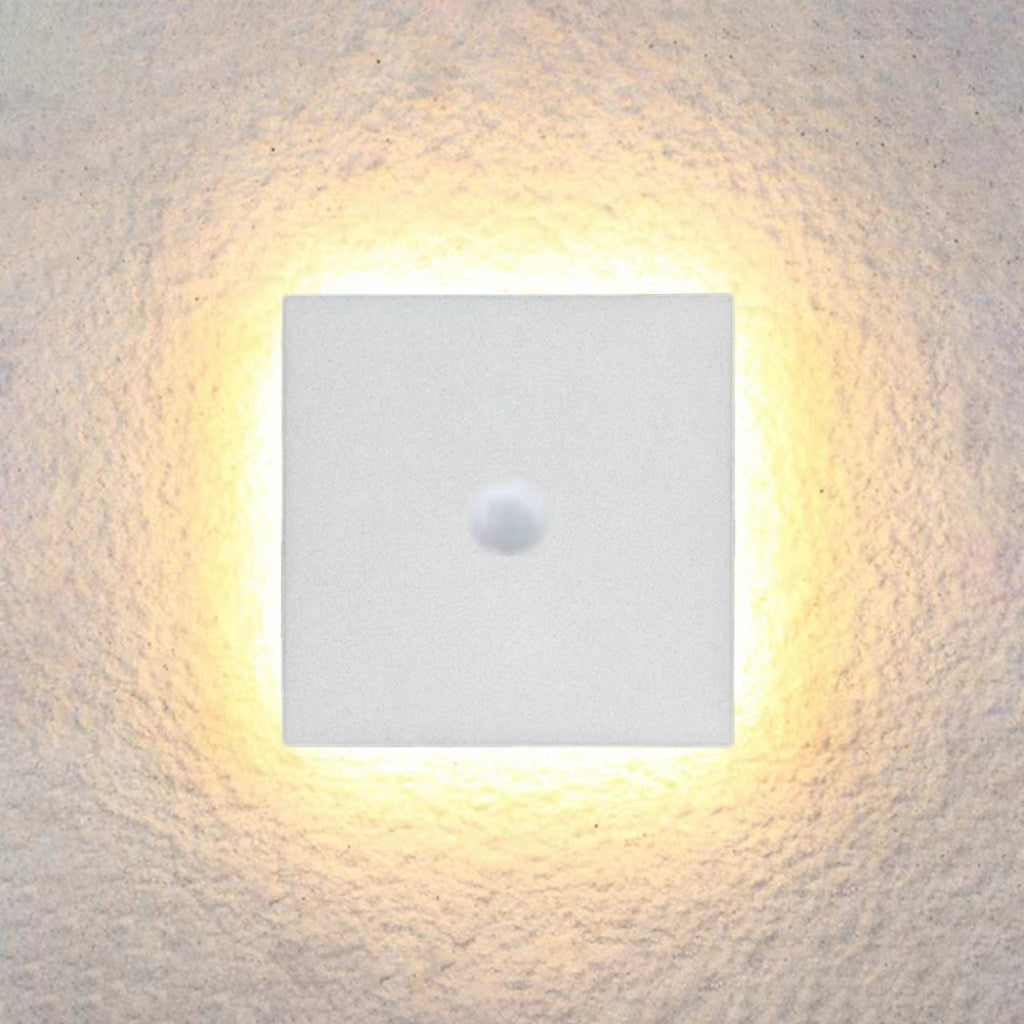 Minimalistyczna zewnętrzna lampa ścienna LED Klyne, okrągła/kwadratowa, czarna/biała 25