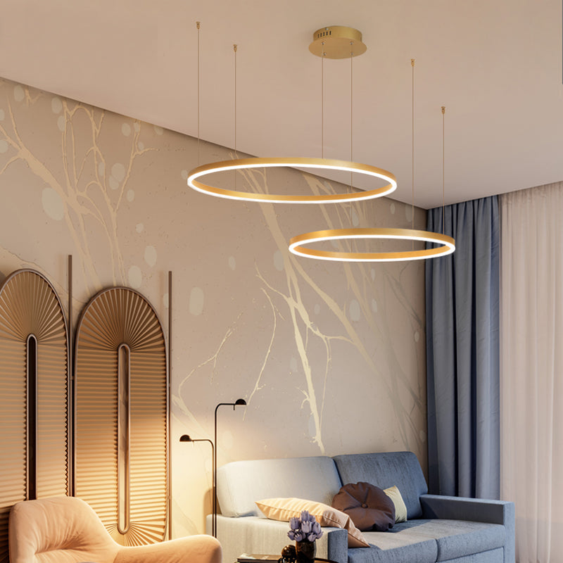 Nowoczesna lampa wisząca Remi z pierścieniami – metalowa, czarna/złota/kawa 3
