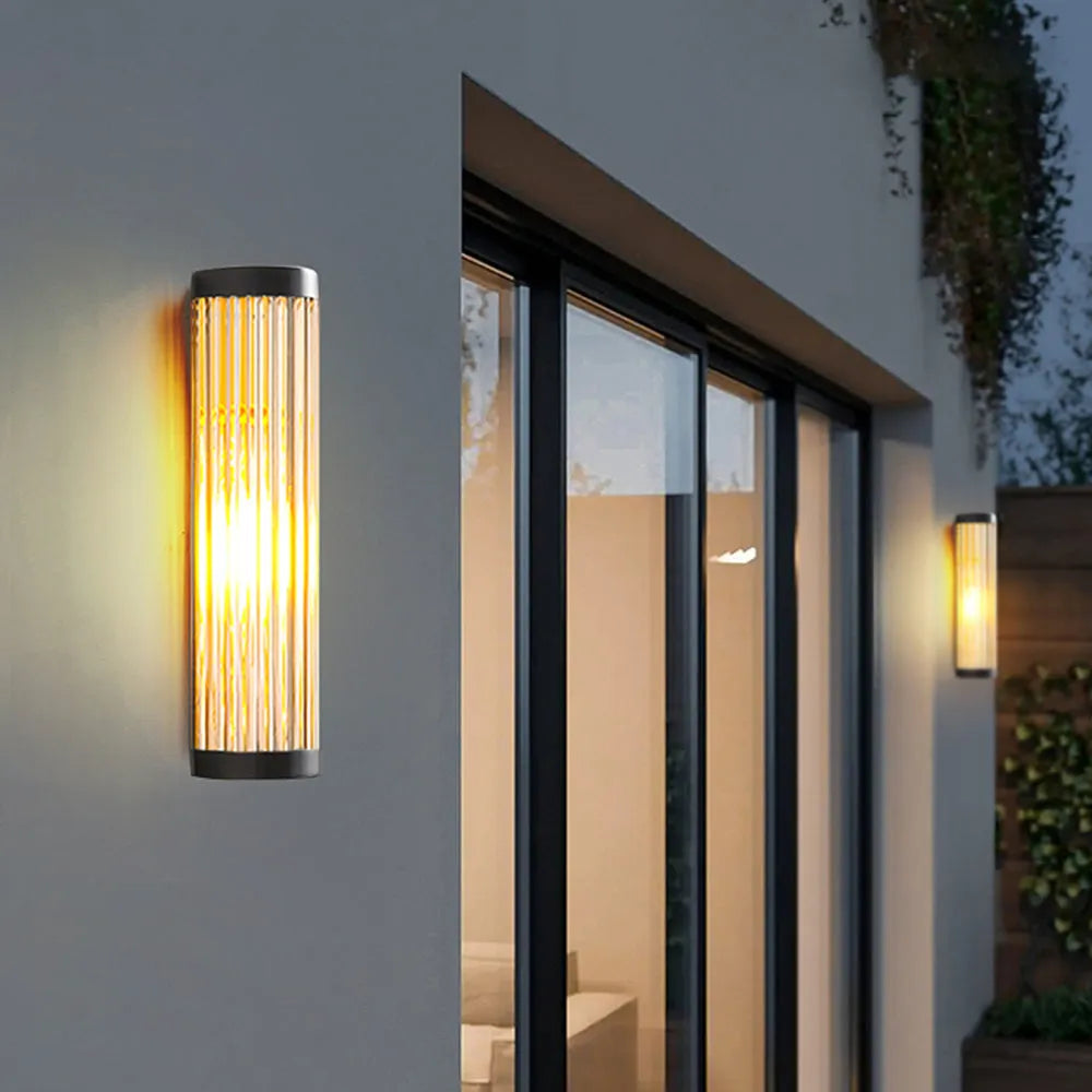 Nowoczesna półcylindryczna zewnętrzna lampa ścienna Yoru, metal/szkło, czarna 6