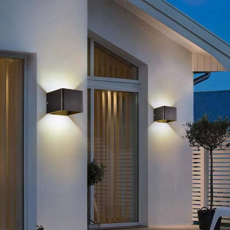 Nowoczesna regulowana kwadratowa lampa ścienna LED Nexu 11