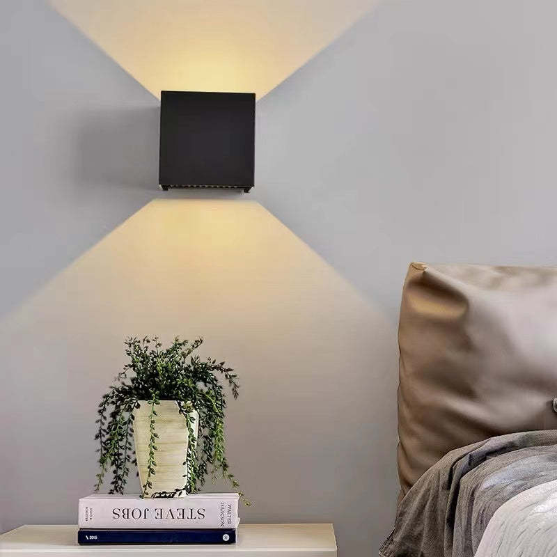 Nowoczesna regulowana kwadratowa lampa ścienna LED Nexu 12