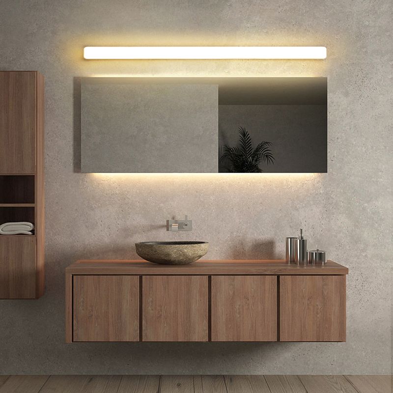 Prosta biała lampa ścienna Arisha typu bar do łazienki i nad lustro 3