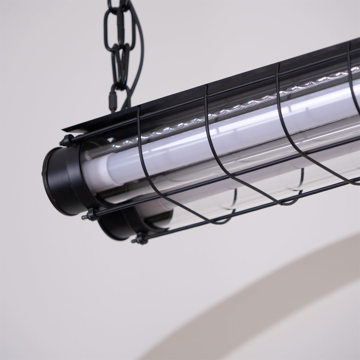 Przemysłowa lampa wisząca liniowa Arsorisra 36