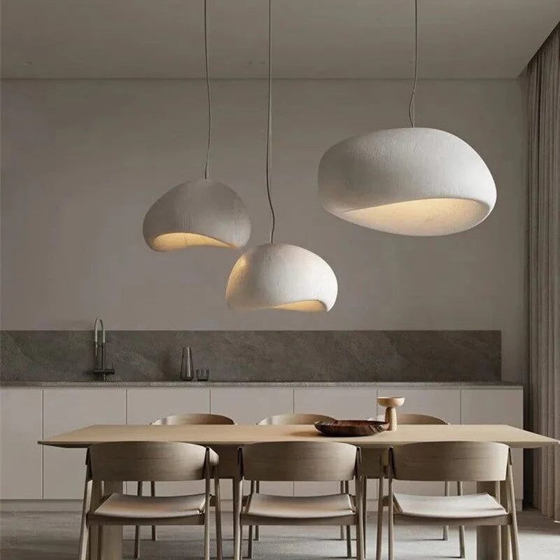 Lampa sufitowa wisząca LED w stylu wabi-sabi