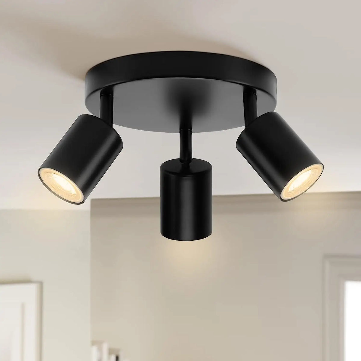 Regulowany reflektor sufitowy listwa z 2, 3 lub 4 punktami światła