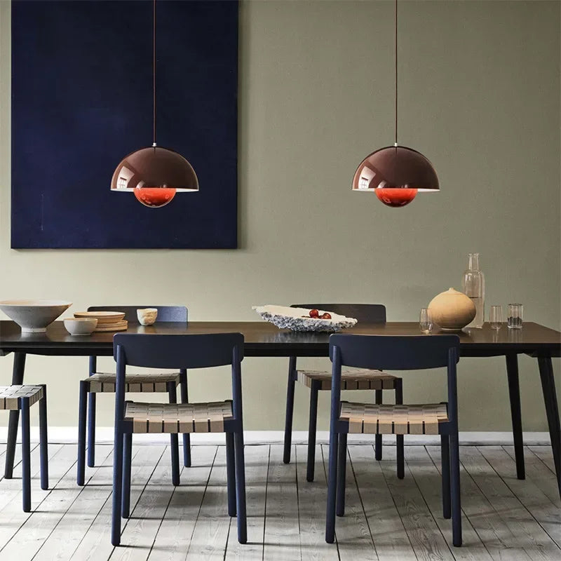 Lampa wisząca LED o półkulistym kształcie