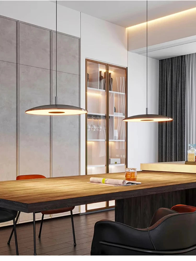 Smukła metalowa lampa wisząca LED – Nowoczesna lampa sufitowa w kształcie talerza