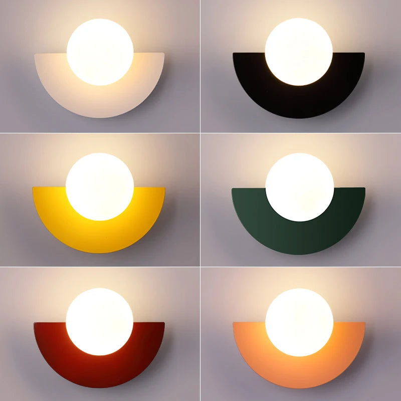 Nowoczesna lampa ścienna LED w stylu geometrycznym półkole