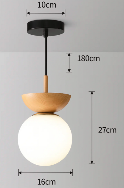 Lampa sufitowa lub wisząca z mlecznym kloszem i drewnianym akcentem – minimalistyczna elegancja do każdego wnętrza