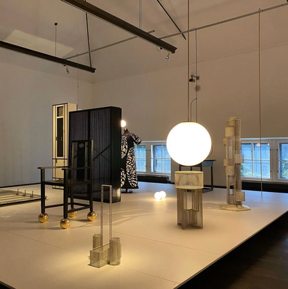 Lampa wisząca kula LED – nowoczesne oświetlenie sufitowe