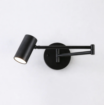 Nowoczesny kinkiet ścienny z regulowanym ramieniem – minimalistyczna lampa punktowa