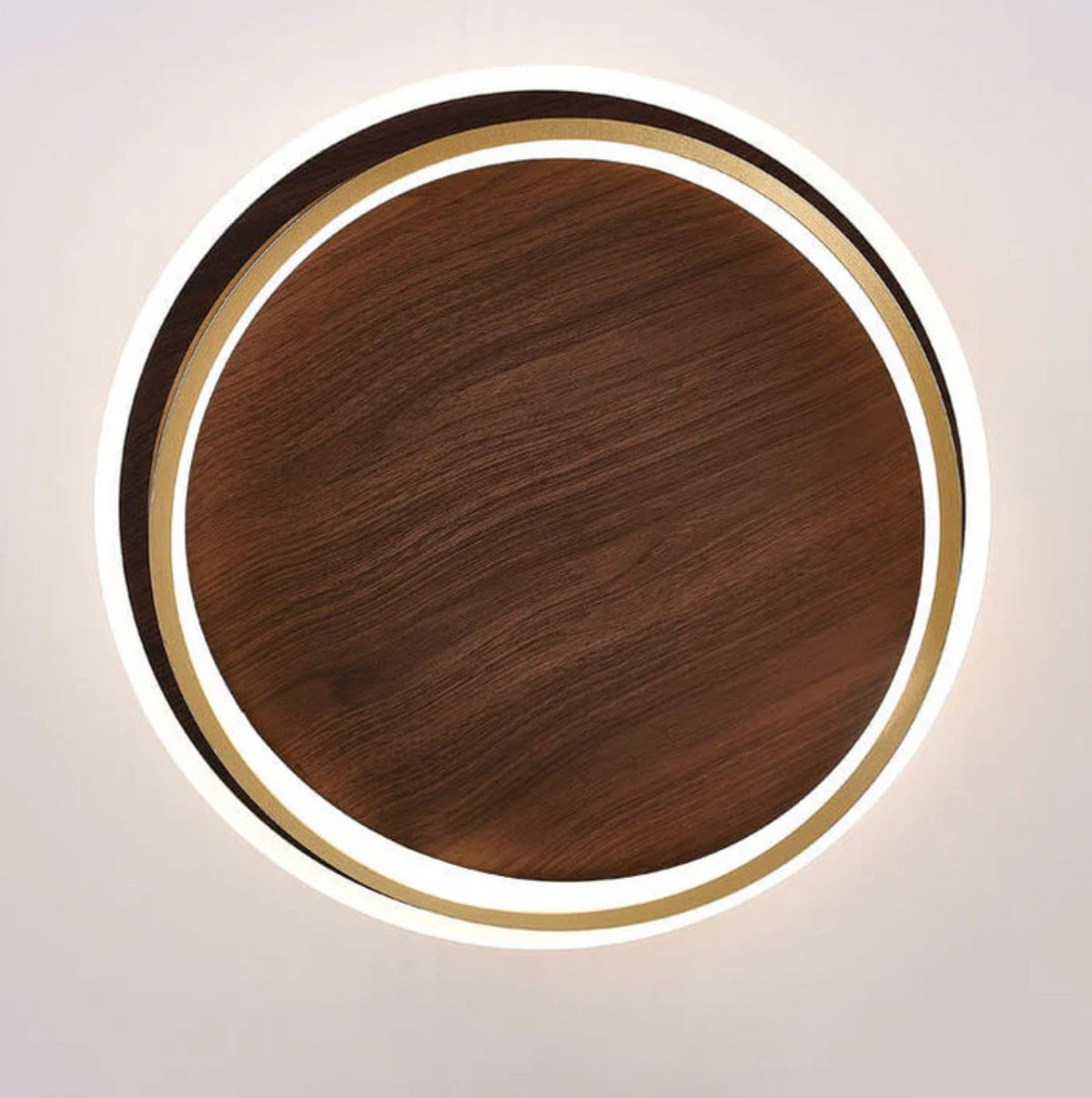 Nowoczesna lampa sufitowa LED – drewniany panel z podświetlanym pierścieniem