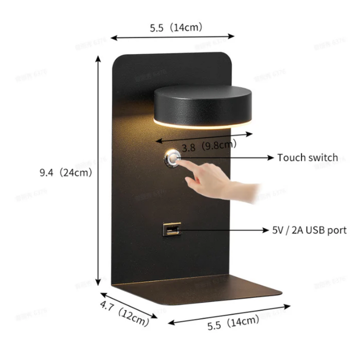 Nowoczesny kinkiet LED z półką i portem USB – lampka ścienna do sypialni