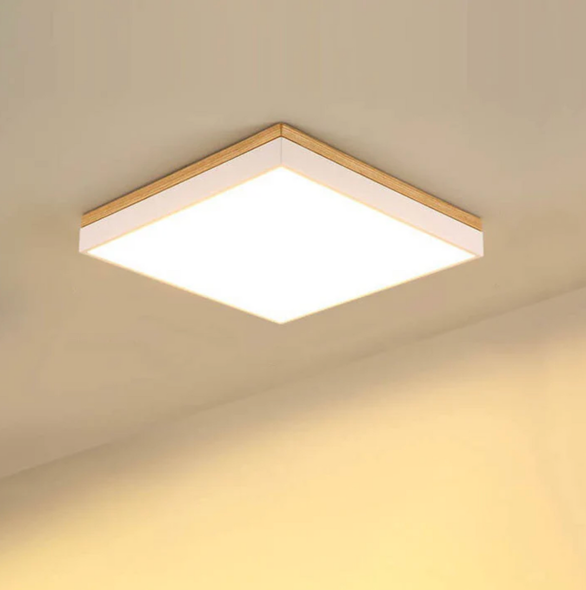 Nowoczesna lampa sufitowa LED – kwadratowy plafon z drewnianą ramką