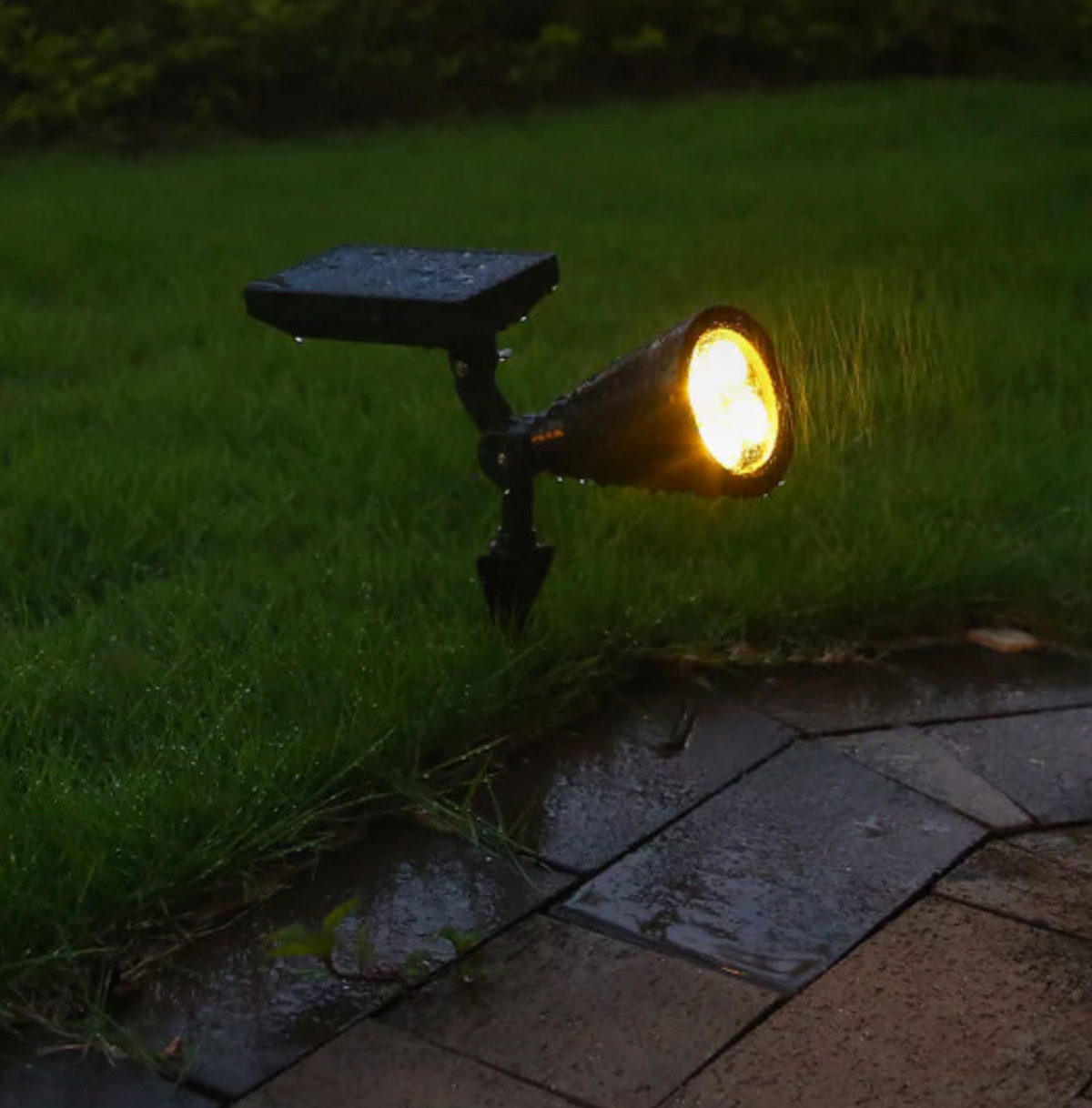 Solarna lampa ogrodowa LED reflektor 4x LED – regulowany spot do oświetlenia zewnętrznego