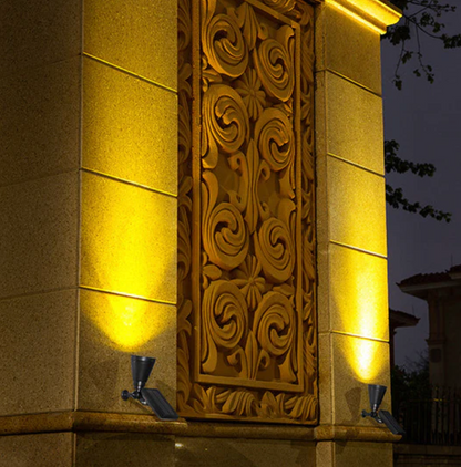 Solarna lampa ogrodowa LED reflektor 4x LED – regulowany spot do oświetlenia zewnętrznego
