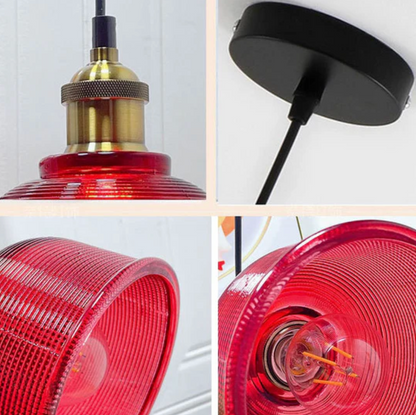 Lampa wisząca retro – szklany klosz w kolorze z mosiężnym wykończeniem