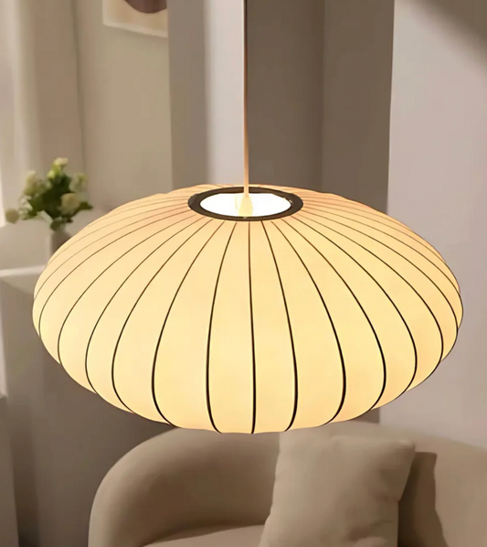 Lampa wisząca w stylu japandi – papierowy klosz orientalny do salonu i sypialni