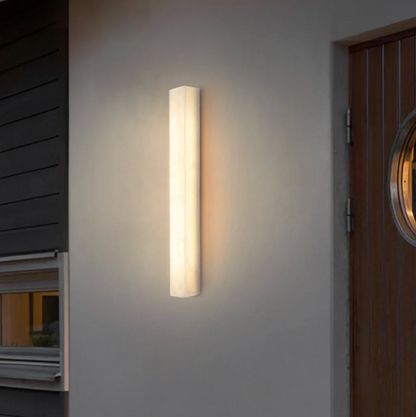 Kinkiet ścienny LED z kamienia naturalnego – pionowa lampa ścienna premium