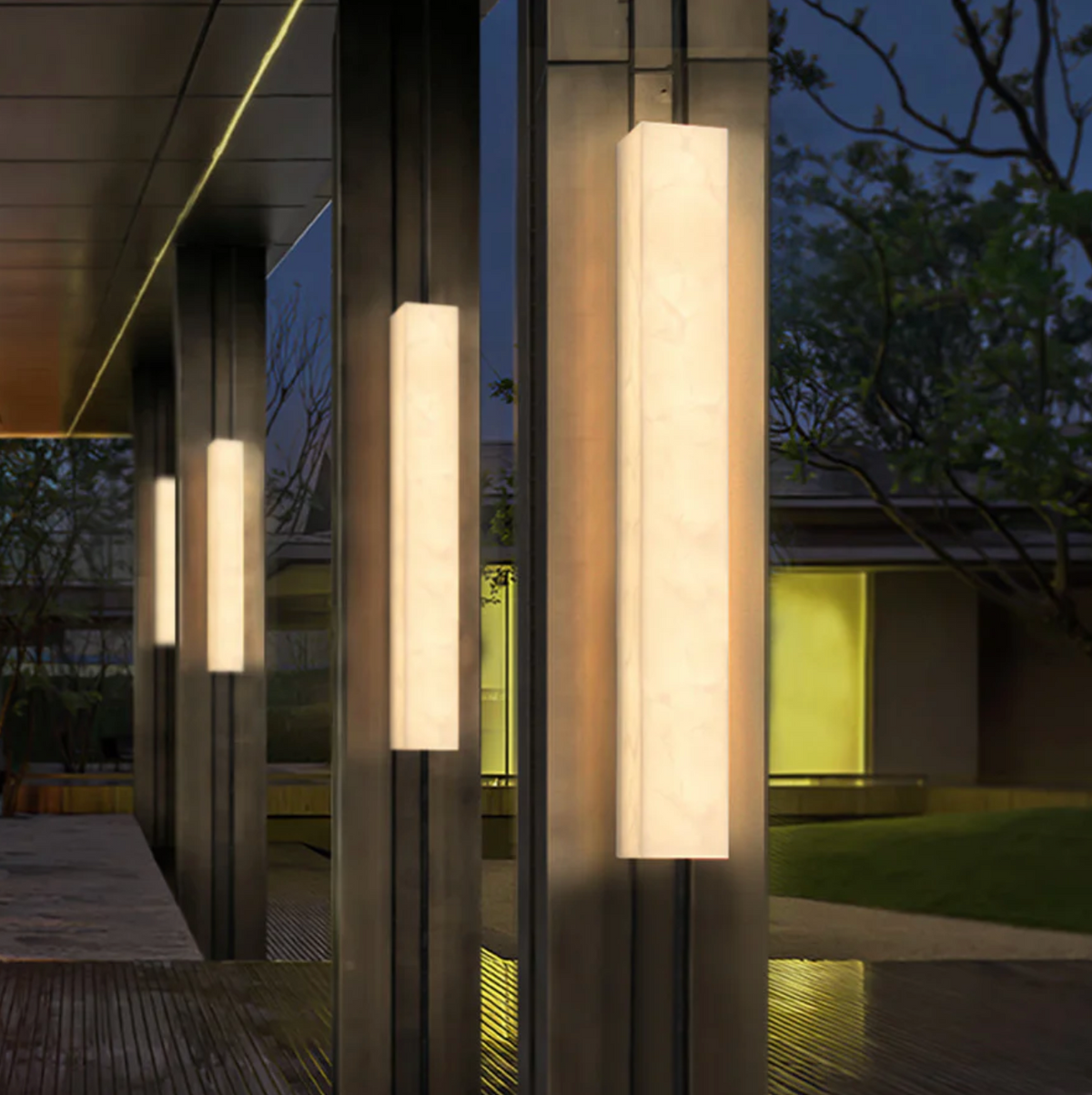 Kinkiet ścienny LED z kamienia naturalnego – pionowa lampa ścienna premium