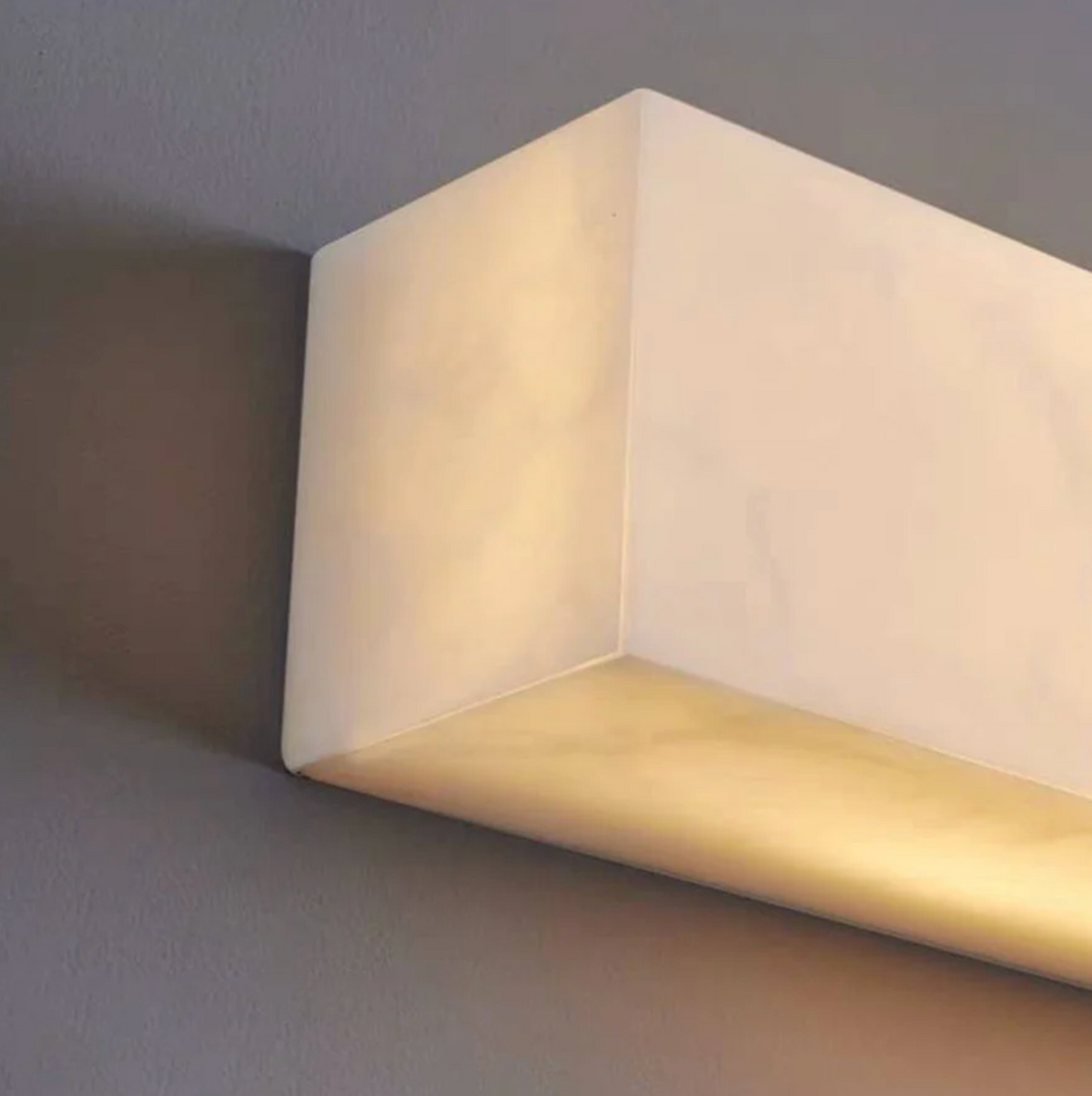 Kinkiet ścienny LED z kamienia naturalnego – pionowa lampa ścienna premium