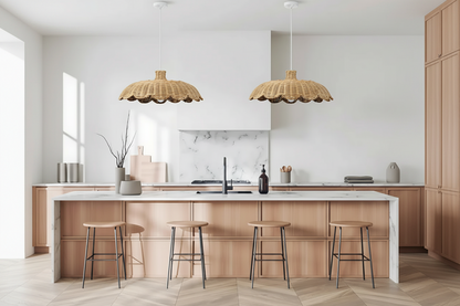 Pleciona lampa wisząca rattanowa – naturalny styl boho