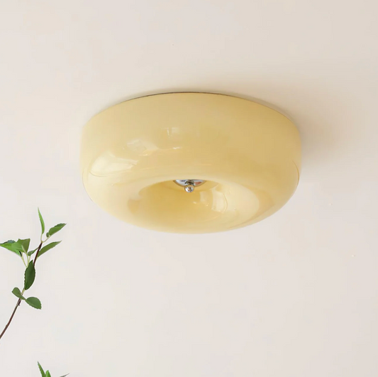 Nowoczesny plafon sufitowy – minimalistyczna lampa w połysku