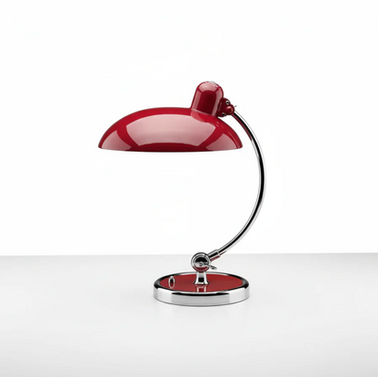 Designerska lampa biurkowa retro – metalowa z chromowaną podstawą