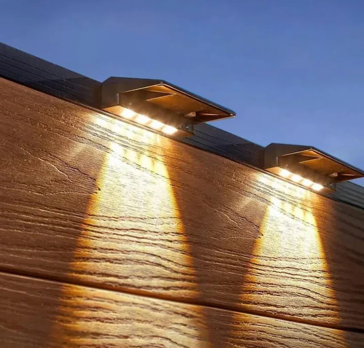 Solarna lampa LED na ścianę i ogrodzenie