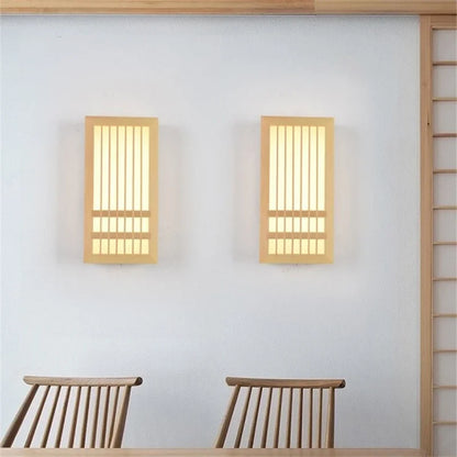 Kinkiet ścienny drewniany LED – lampa w stylu japandi z dekoracyjnym panelem