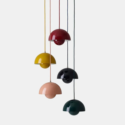 Lampa wisząca LED o półkulistym kształcie