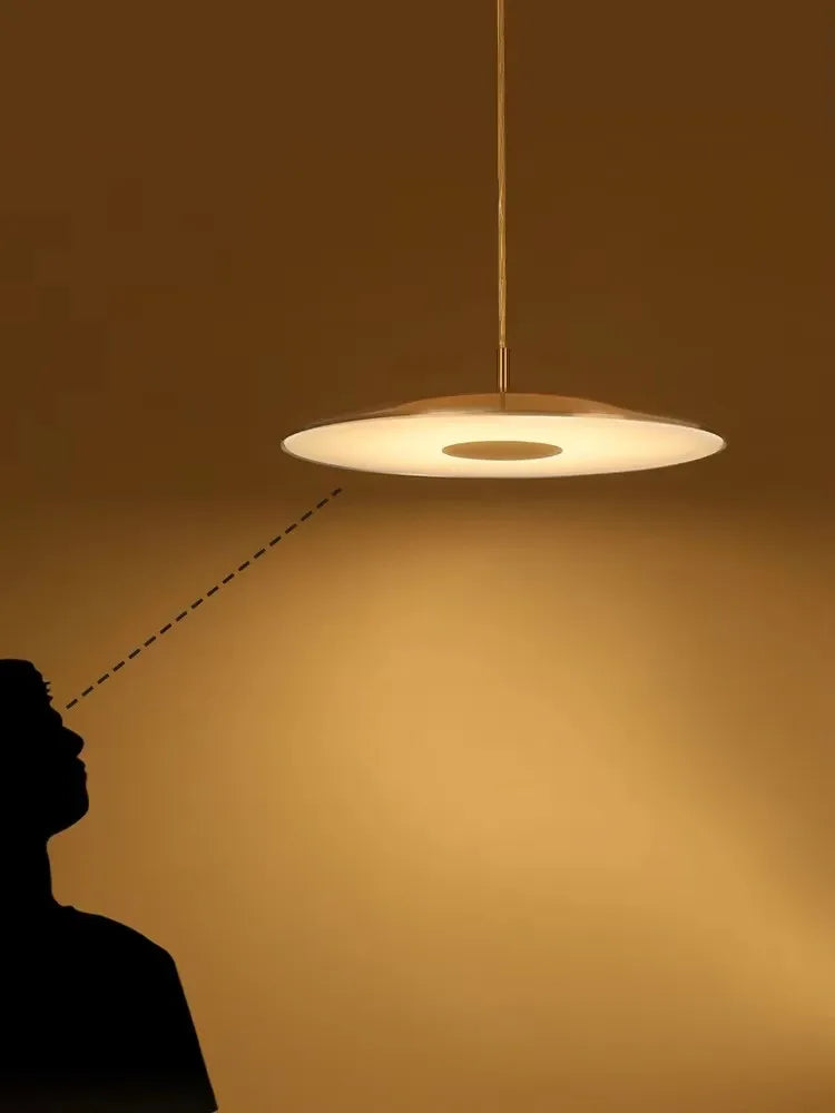 Smukła metalowa lampa wisząca LED – Nowoczesna lampa sufitowa w kształcie talerza